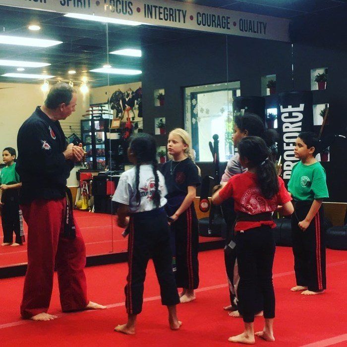 <center>The Path to Good Health & Happiness Starts Here<center>